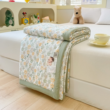 91家纺网 家纺一手货源 找家纺 帕拉美拉 2025新款冰凉丝凉感丝手包大宽边夏被 繁花似锦