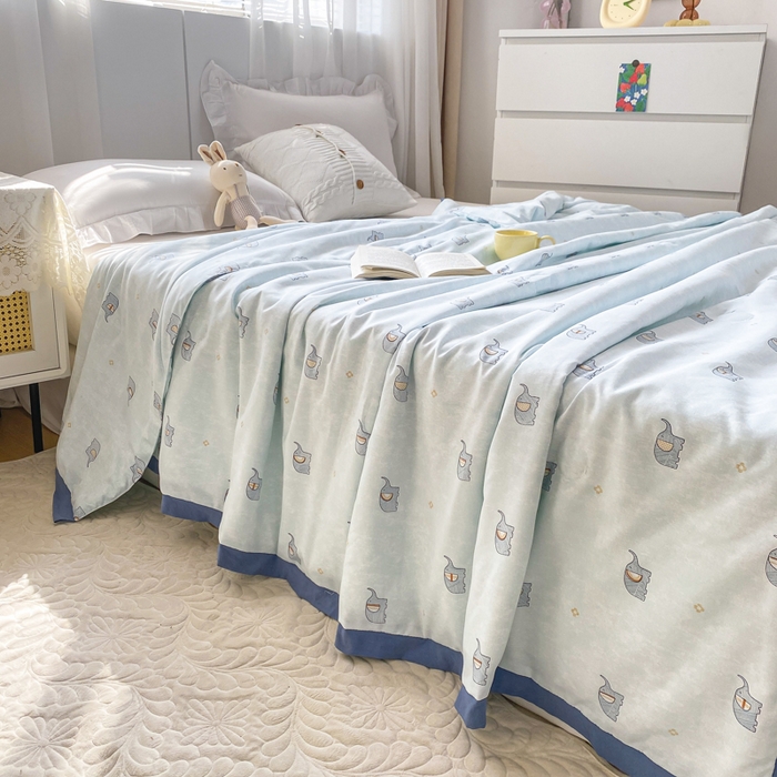 91家纺网 家纺一手货源 找家纺 羋多 2023新款拼角飞边田园风德芙棉优肤水洗夏被 喜洋象