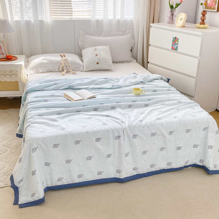 91家纺网 家纺一手货源 找家纺 羋多 2023新款拼角飞边田园风德芙棉优肤水洗夏被 喜洋象