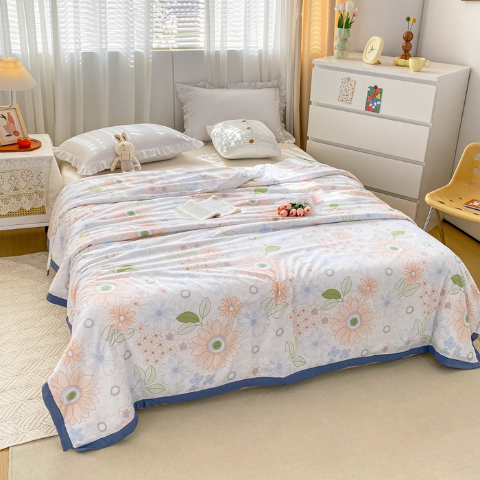 91家纺网 家纺一手货源 找家纺 羋多 2023新款拼角飞边田园风德芙棉优肤水洗夏被 花满园