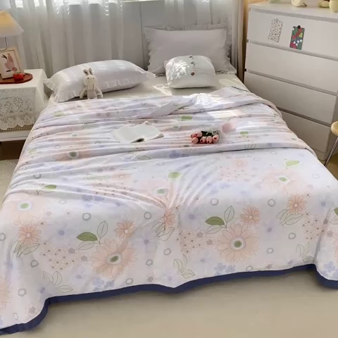91家纺网 家纺一手货源 找家纺 羋多 2023新款拼角飞边田园风德芙棉优肤水洗夏被 花满园