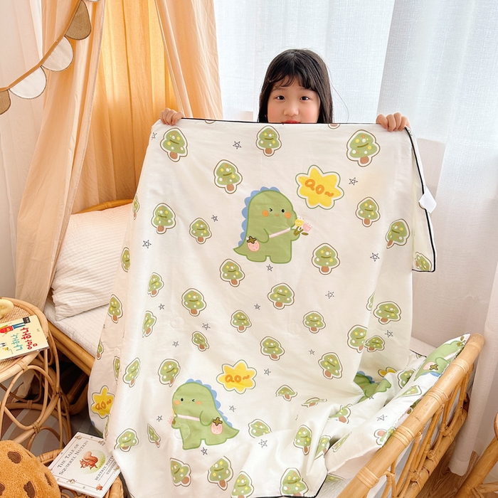 91家纺网 家纺一手货源 找家纺 鱼宝 2023新款40支全棉无荧光儿童夏被 魔法龙