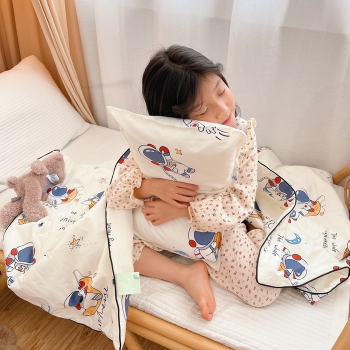91家纺网 家纺一手货源 找家纺 鱼宝 2023新款40支全棉无荧光儿童夏被 太空漫步