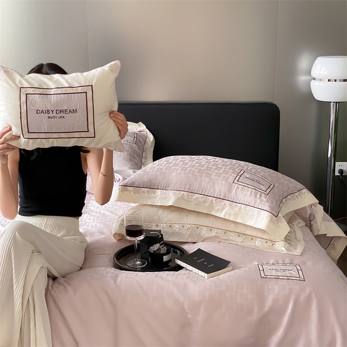 91家纺网 家纺一手货源 找家纺 MIU缪家居 2023新款80支兰精天丝四件套（提花）梦境 紫