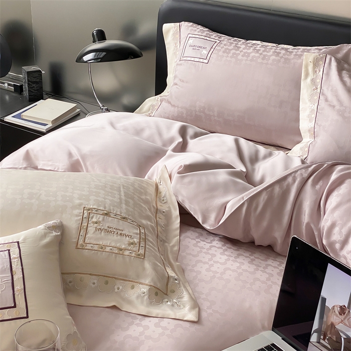 91家纺网 家纺一手货源 找家纺 MIU缪家居 2023新款80支兰精天丝四件套（提花）梦境 紫