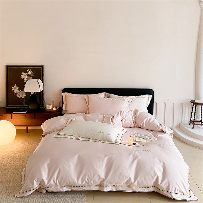 91家纺网 家纺一手货源 找家纺 MIU缪家居 2023新款100支四件套百变coco 粉