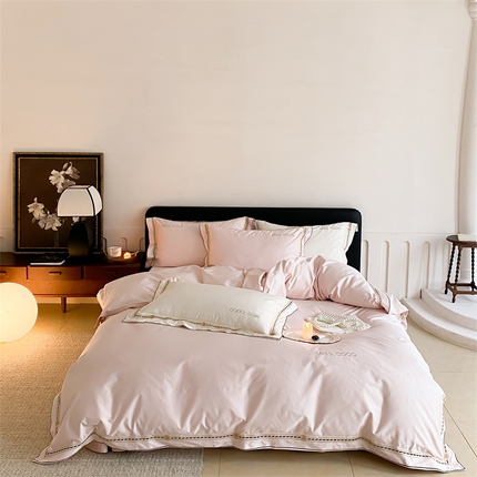 91家纺网 家纺一手货源 找家纺 MIU缪家居 2023新款100支四件套百变coco 粉