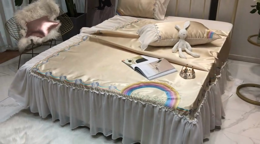 91家纺网 家纺一手货源 找家纺 MIU缪家居 2023款冰丝凉席 小彩虹 黄色