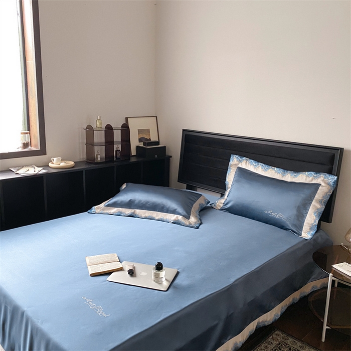 91家纺网 家纺一手货源 找家纺 MIU缪家居 2023款珍珠丝凉席 《雅》系列 深蓝