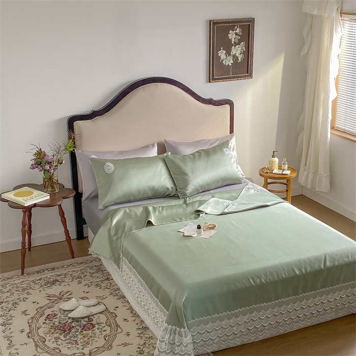 91家纺网 家纺一手货源 找家纺 MIU缪家居 2023款珍珠丝凉席  爱丽丝 （实拍） 豆绿