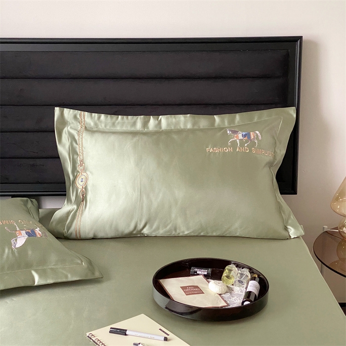 91家纺网 家纺一手货源 找家纺 MIU缪家居 2023款珍珠丝凉席  查理 豆绿