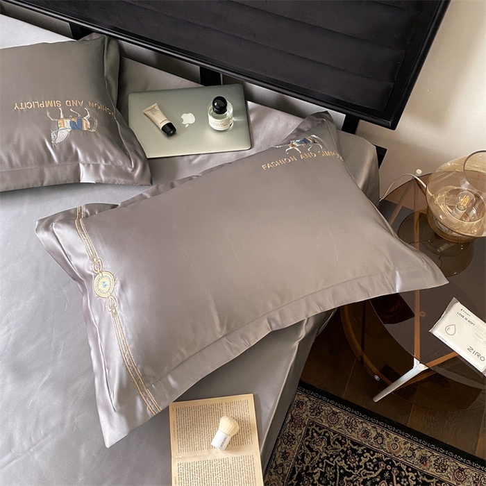 91家纺网 家纺一手货源 找家纺 MIU缪家居 2023款珍珠丝凉席  查理 灰色