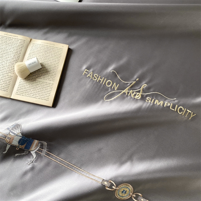 91家纺网 家纺一手货源 找家纺 MIU缪家居 2023款珍珠丝凉席  查理 灰色