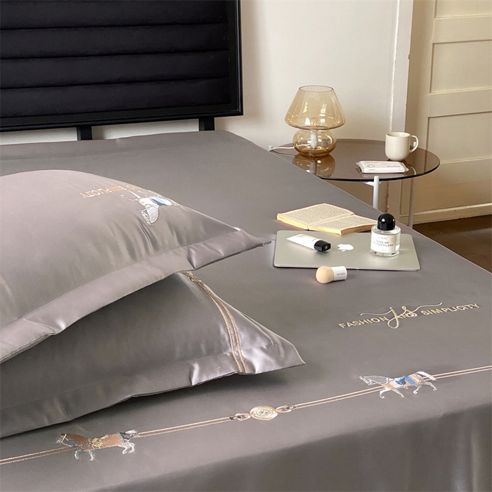 91家纺网 家纺一手货源 找家纺 MIU缪家居 2023款珍珠丝凉席  查理 灰色