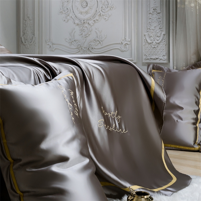 91家纺网 家纺一手货源 找家纺 MIU缪家居 2023款珍珠丝凉席 简爱（棚拍） 气质灰