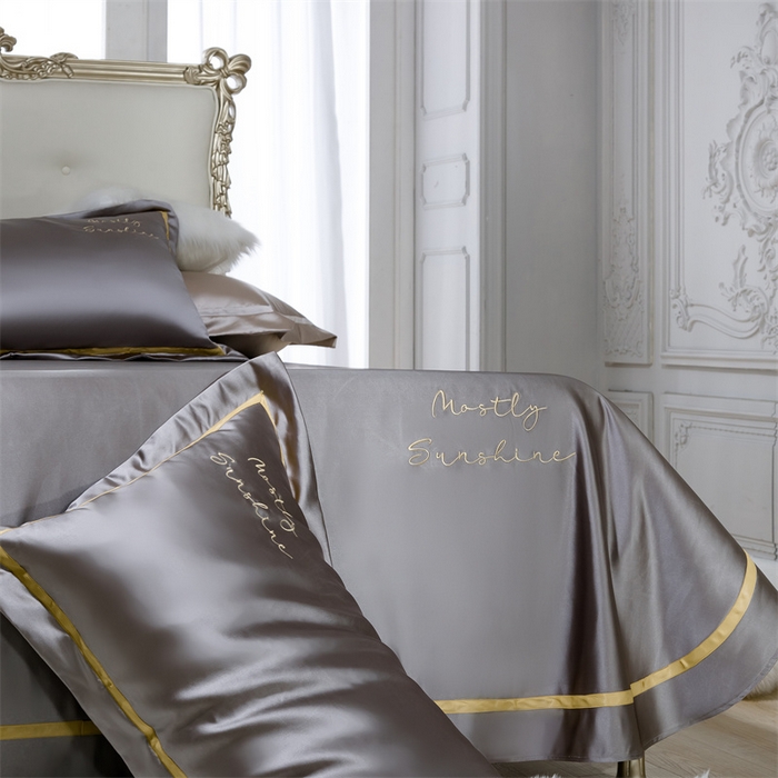 91家纺网 家纺一手货源 找家纺 MIU缪家居 2023款珍珠丝凉席 简爱（棚拍） 气质灰