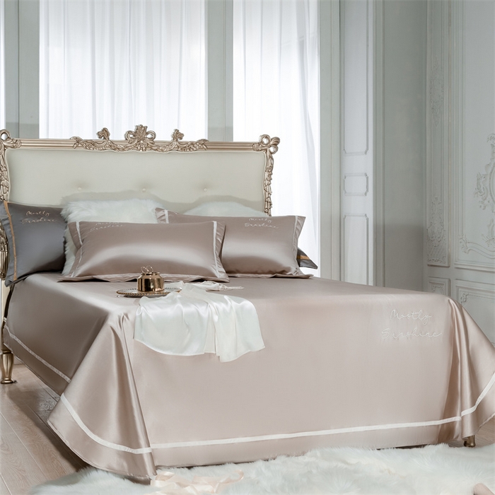 91家纺网 家纺一手货源 找家纺 MIU缪家居 2023款珍珠丝凉席 简爱（棚拍） 香槟金