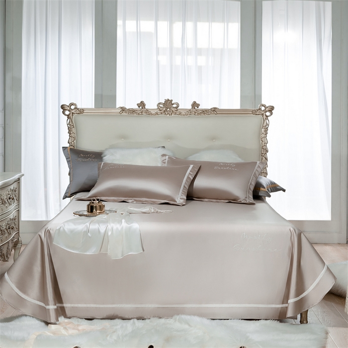 91家纺网 家纺一手货源 找家纺 MIU缪家居 2023款珍珠丝凉席 简爱（棚拍） 香槟金