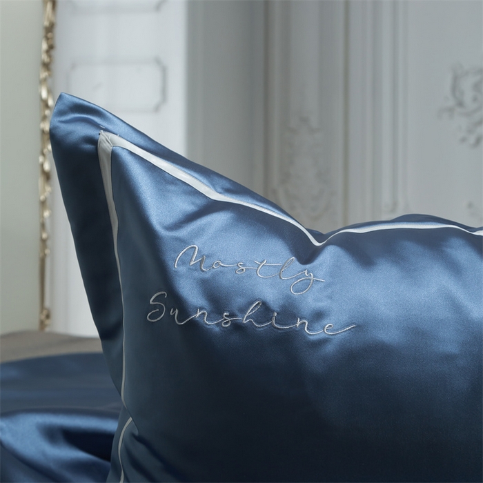 91家纺网 家纺一手货源 找家纺 MIU缪家居 2023款珍珠丝凉席 简爱（棚拍） 英伦蓝