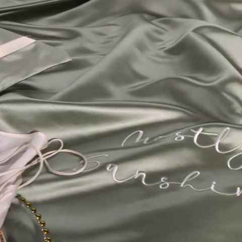 91家纺网 家纺一手货源 找家纺 MIU缪家居 2023款珍珠丝凉席 简爱（棚拍） 豆绿