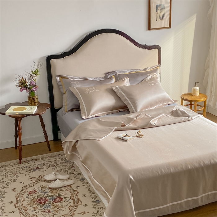 91家纺网 家纺一手货源 找家纺 MIU缪家居 2023款珍珠丝凉席 简爱（实拍） 香槟金