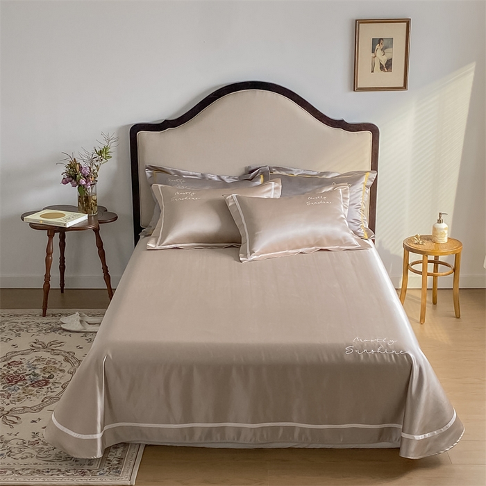 91家纺网 家纺一手货源 找家纺 MIU缪家居 2023款珍珠丝凉席 简爱（实拍） 香槟金