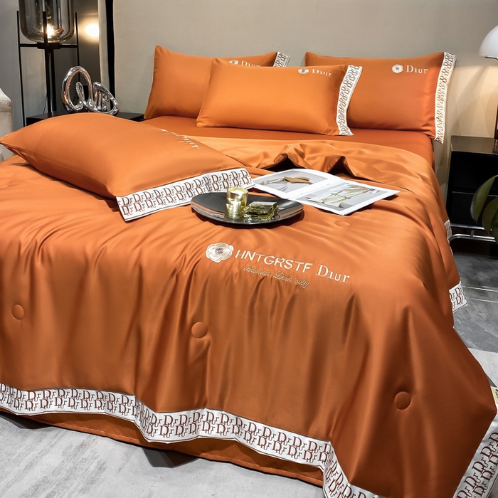 91家纺网 家纺一手货源 找家纺 露梦 2025新款大牌轻奢款水洗真丝刺绣数码宽边夏被四件套-安迪 安迪-爱玛橙