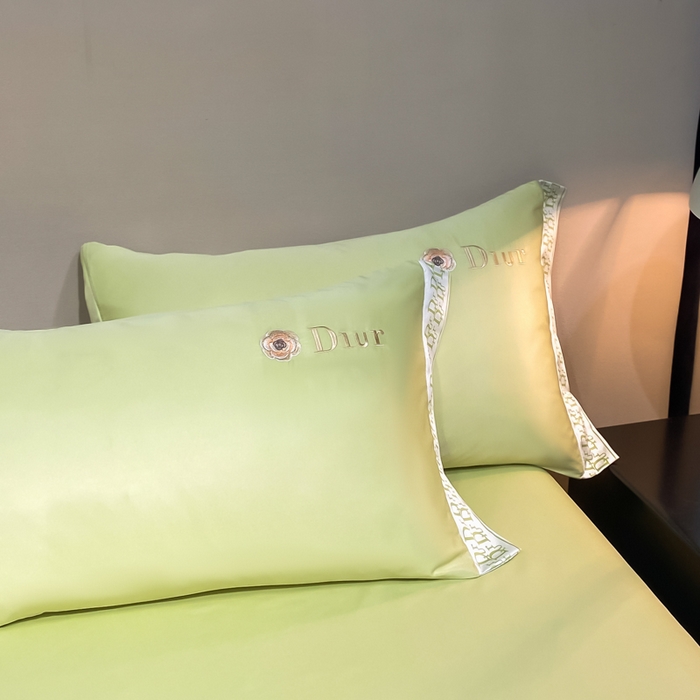 91家纺网 家纺一手货源 找家纺 露梦 2025新款大牌轻奢款水洗真丝刺绣数码宽边夏被四件套-安迪 安迪-嫩奶绿