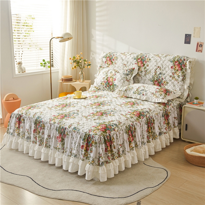 91家纺网 家纺一手货源 找家纺 十个点 2024新款全棉印花夹棉韩版蕾丝床裙三件套  纯爱-夹棉