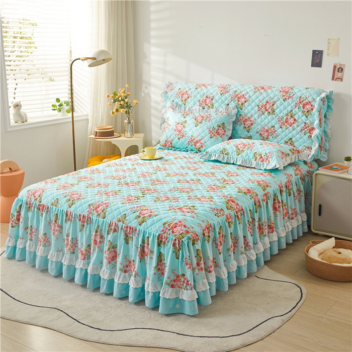 91家纺网 家纺一手货源 找家纺 十个点 2024新款全棉印花夹棉韩版蕾丝床裙三件套  兰若秋思-夹棉