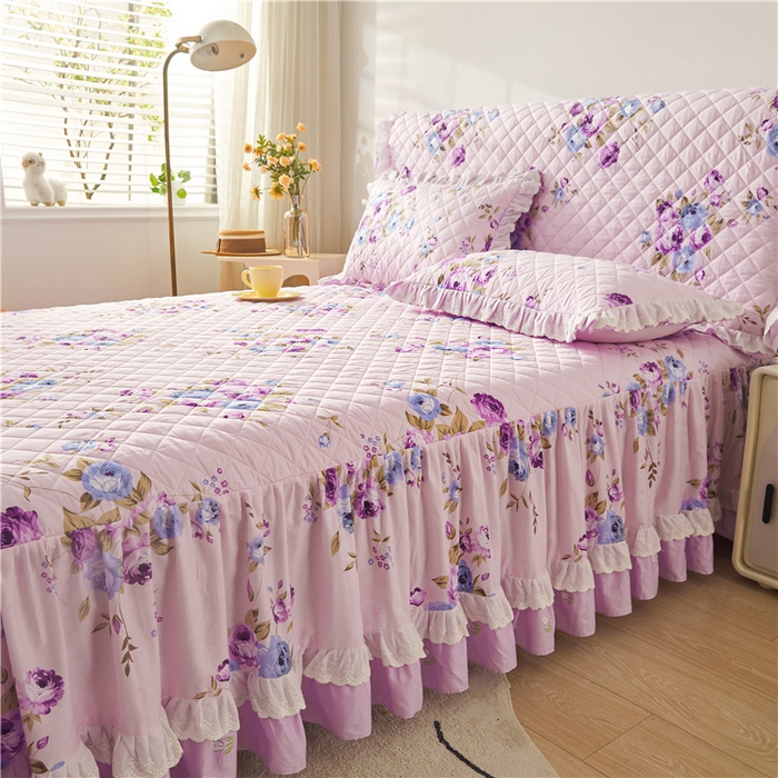 91家纺网 家纺一手货源 找家纺 十个点 2024新款全棉印花夹棉韩版蕾丝床裙三件套  紫色恋人-夹棉