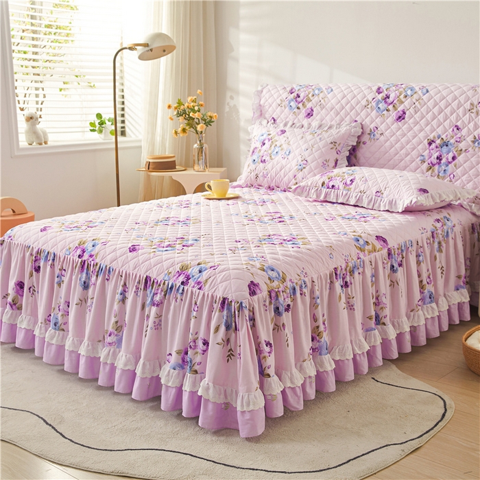 91家纺网 家纺一手货源 找家纺 十个点 2024新款全棉印花夹棉韩版蕾丝床裙三件套  紫色恋人-夹棉