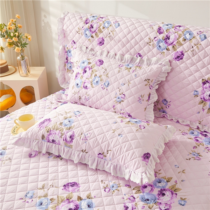 91家纺网 家纺一手货源 找家纺 十个点 2024新款全棉印花夹棉韩版蕾丝床裙三件套  紫色恋人-夹棉