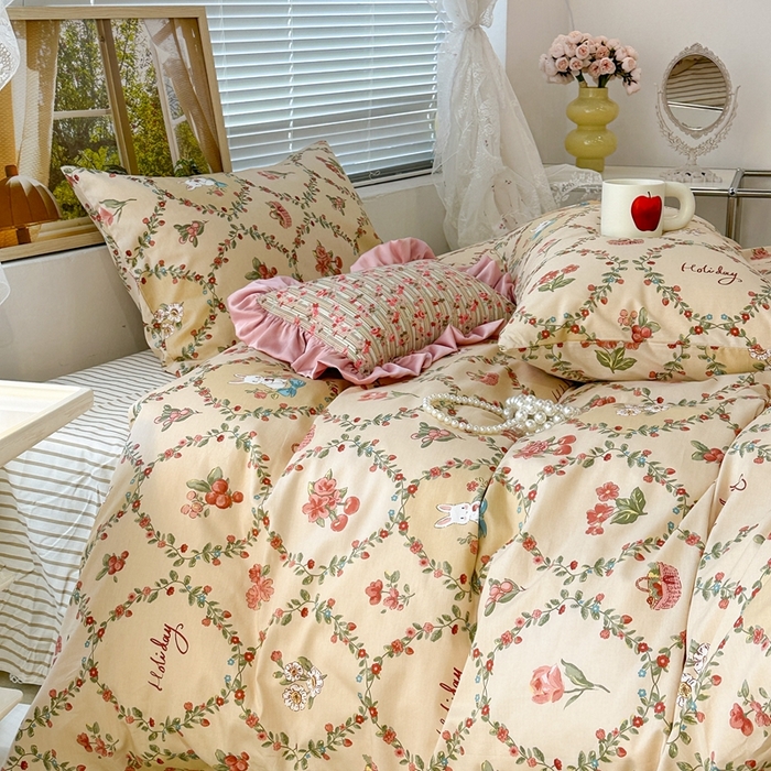 91家纺网 家纺一手货源 找家纺 昔可2023新款3月春日全棉四件套 花环樱桃兔