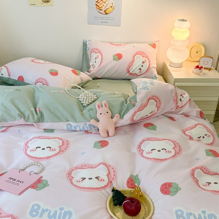 91家纺网 家纺一手货源 找家纺 昔可2023新款3月春日全棉四件套 奶酪草莓熊