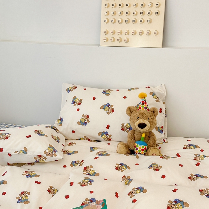 91家纺网 家纺一手货源 找家纺 昔可2023新款3月春日全棉四件套 苹果熊