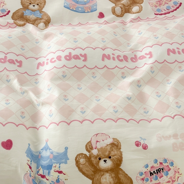 91家纺网 家纺一手货源 找家纺 昔可2023新款3月春日全棉四件套 生日小熊