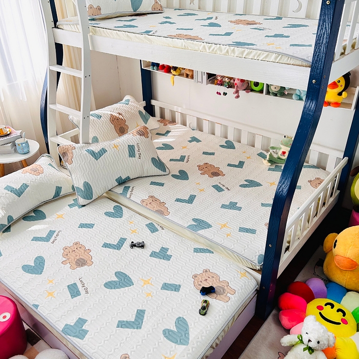 91家纺网 家纺一手货源 找家纺 小虾米 2023新款乳胶凉席床笠 爱心熊