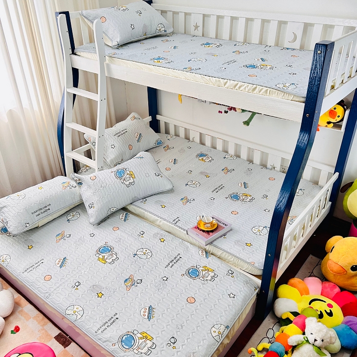 91家纺网 家纺一手货源 找家纺 小虾米 2023新款乳胶凉席床笠 宇宙太空人