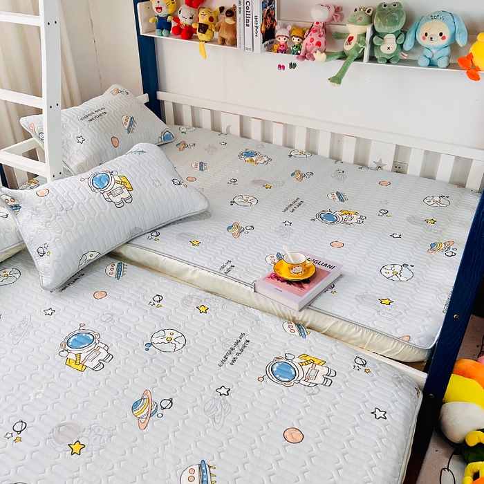 91家纺网 家纺一手货源 找家纺 小虾米 2023新款乳胶凉席床笠 宇宙太空人