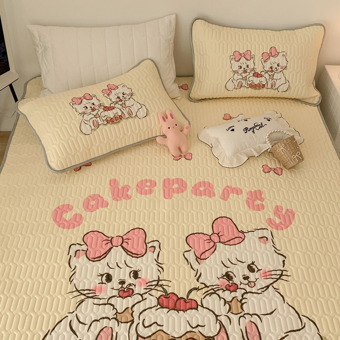 91家纺网 家纺一手货源 找家纺 昔可2023新款大版乳胶凉席第一批 蛋糕猫咪（有0.9米和1.2米）