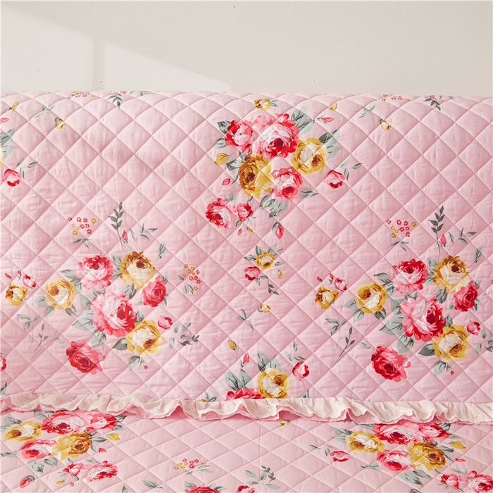 91家纺网 家纺一手货源 找家纺  十个点 2024新款全棉印花夹棉韩版蕾丝夹棉床头罩 红粉佳人-夹棉