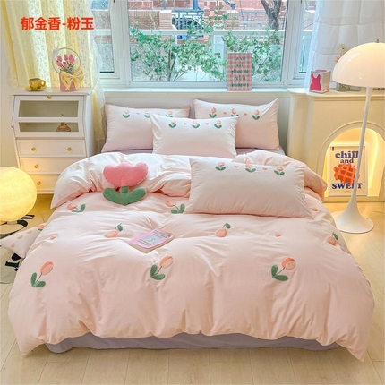 91家纺网 家纺一手货源 找家纺 寐居2023新款绣花款水洗棉四件套  郁金香-粉玉