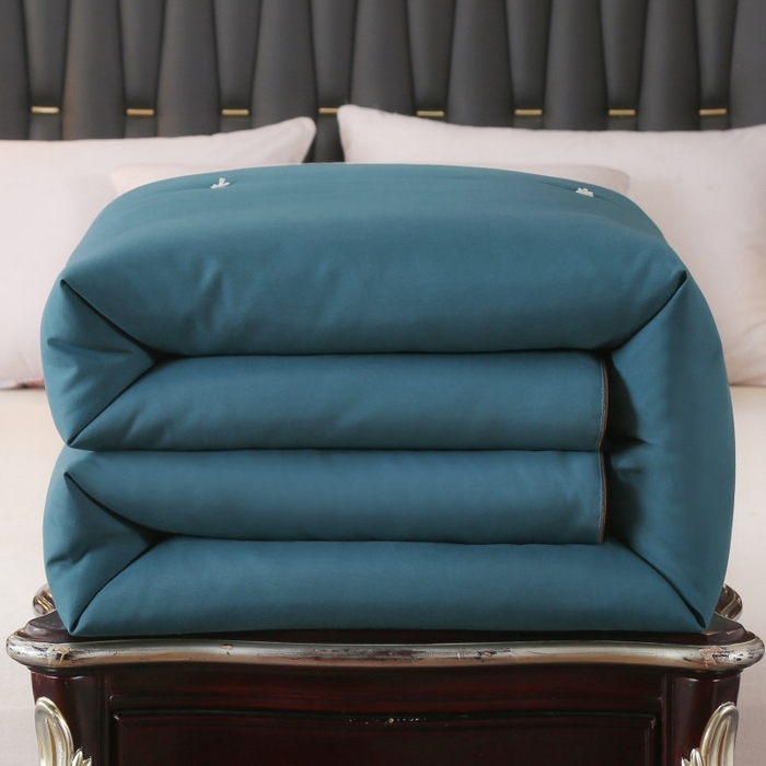 91家纺网 家纺一手货源 找家纺 畅畅家纺 2023新款洛卡棉手工订花桑蚕丝被子被芯冬被春秋被夏被 蓝色