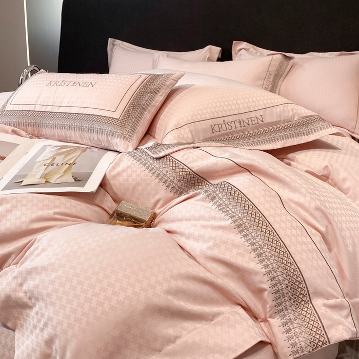 91家纺网 家纺一手货源 找家纺 安妮 2023新款提花刺绣四件套-缇娜夫人 缇娜夫人-粉