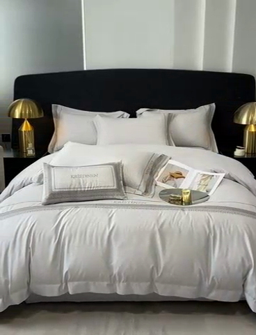 91家纺网 家纺一手货源 找家纺 安妮 2023新款提花刺绣四件套-缇娜夫人 缇娜夫人-象牙灰