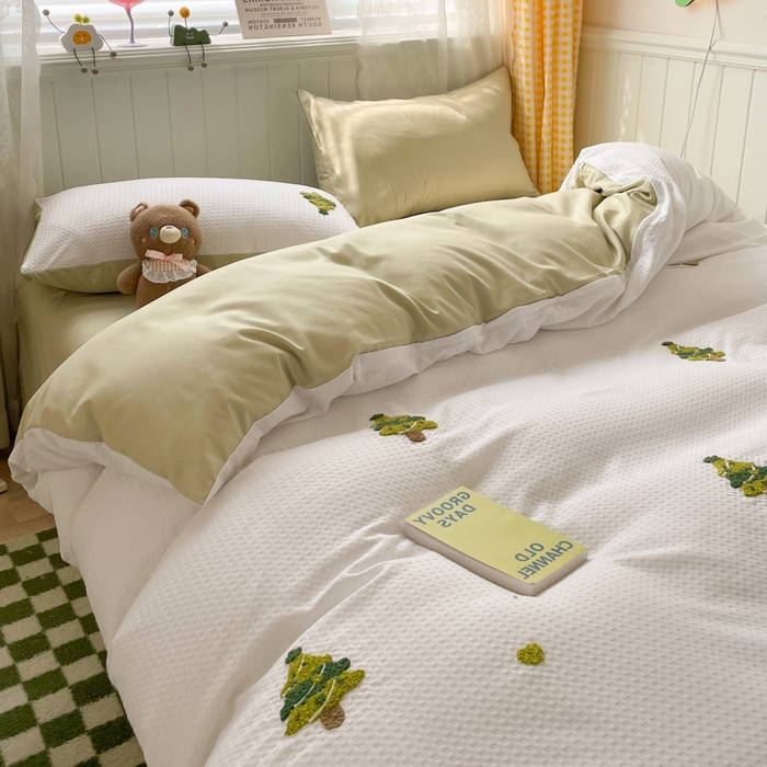 91家纺网 家纺一手货源 找家纺 （总）慕澄 2023新款高克重小清新华夫格毛巾绣系列四件套