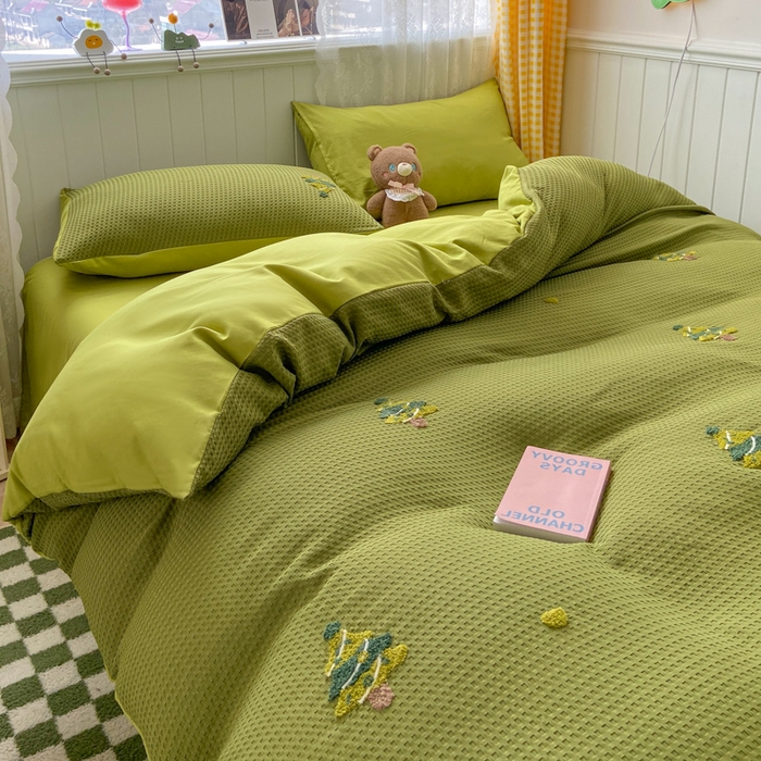 91家纺网 家纺一手货源 找家纺 慕澄 2023新款高克重小清新华夫格毛巾绣系列四件套 圣诞树-草绿绿