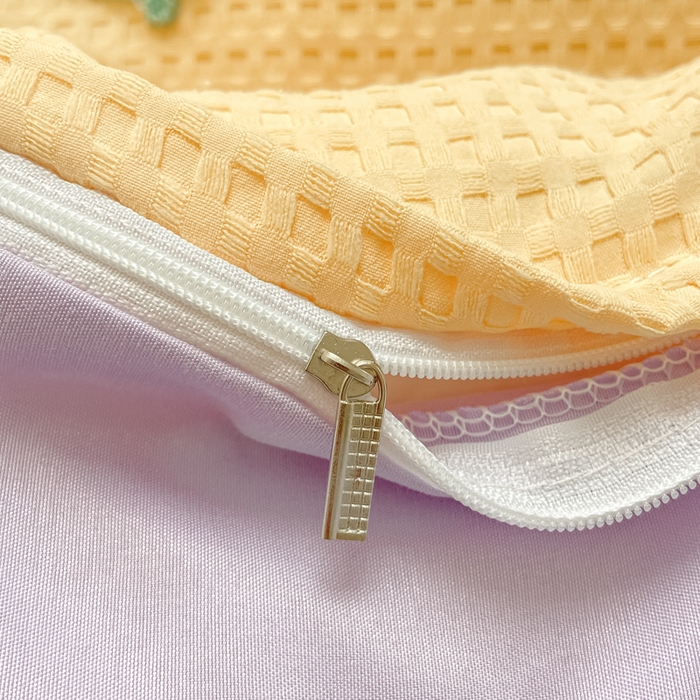 91家纺网 家纺一手货源 找家纺 慕澄 2023新款高克重小清新华夫格毛巾绣系列四件套 小花-黄+紫