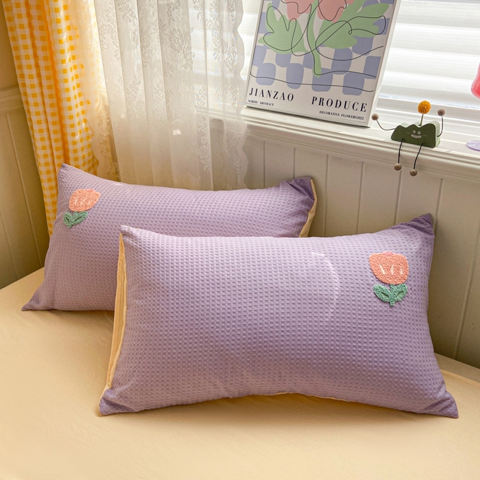 91家纺网 家纺一手货源 找家纺 慕澄 2023新款高克重小清新华夫格毛巾绣系列四件套 小花-紫+米黄